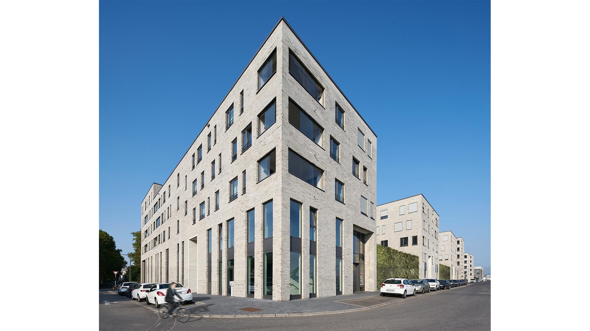 Zollhafen Mainz / Rheinallee III