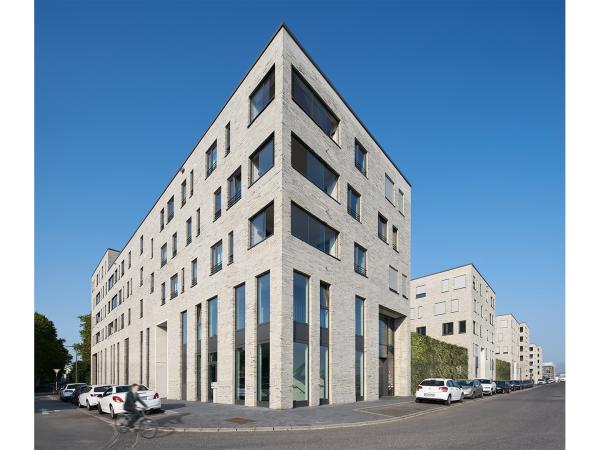 Zollhafen Mainz / Rheinallee III