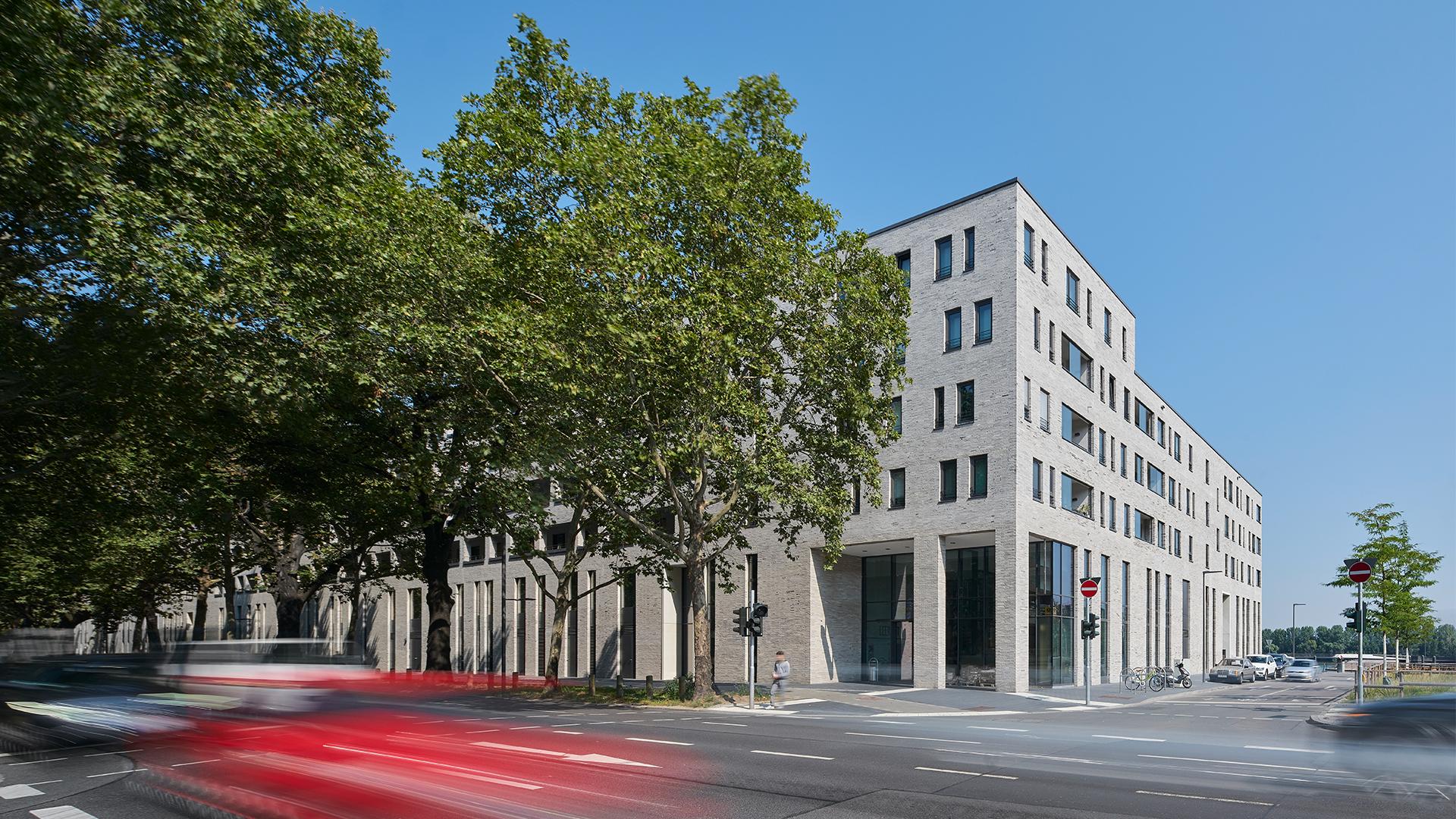 Zollhafen Mainz / Rheinallee III