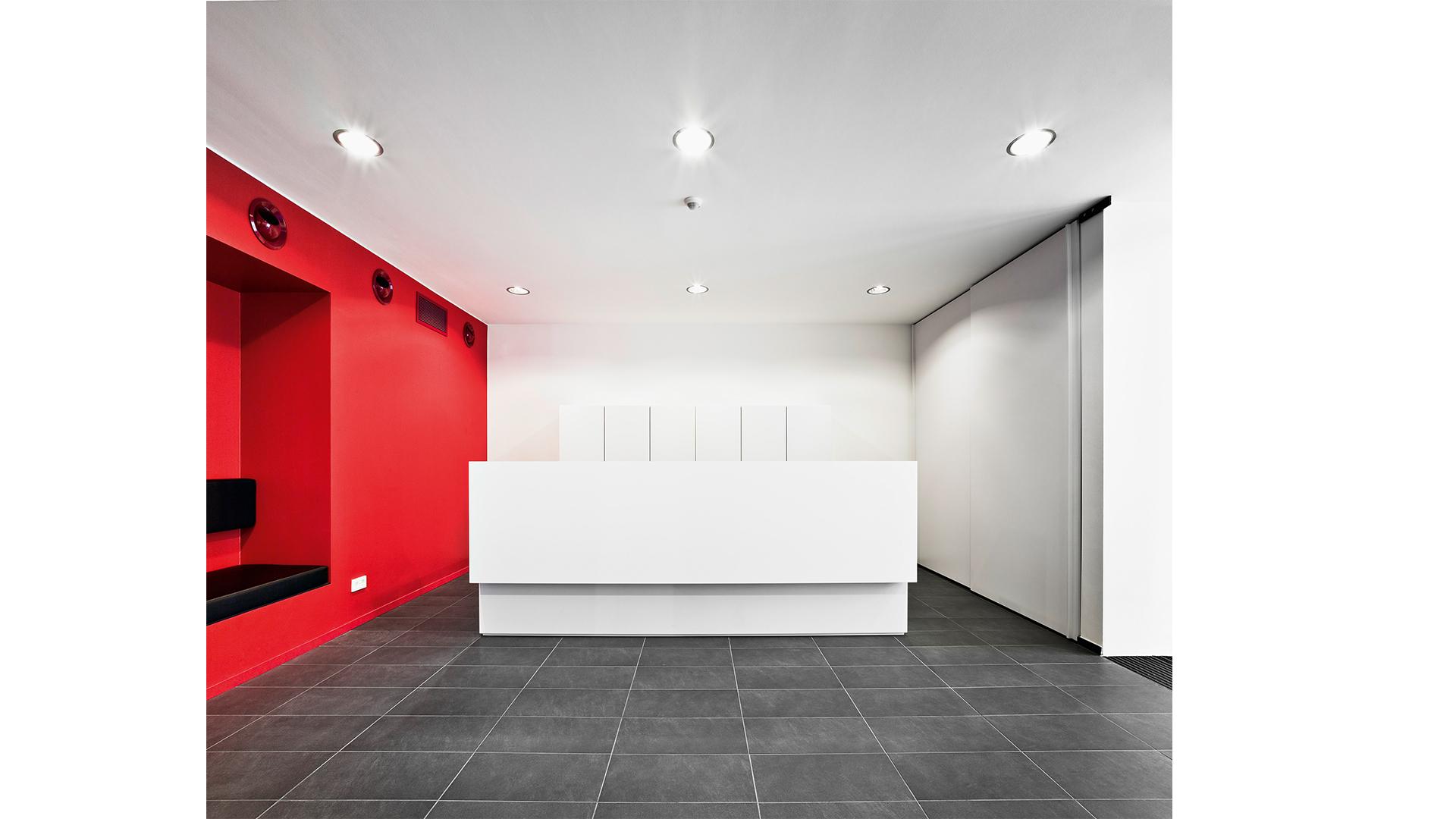 Verwaltungsgebäude 1. FC Köln am Geißbockheim