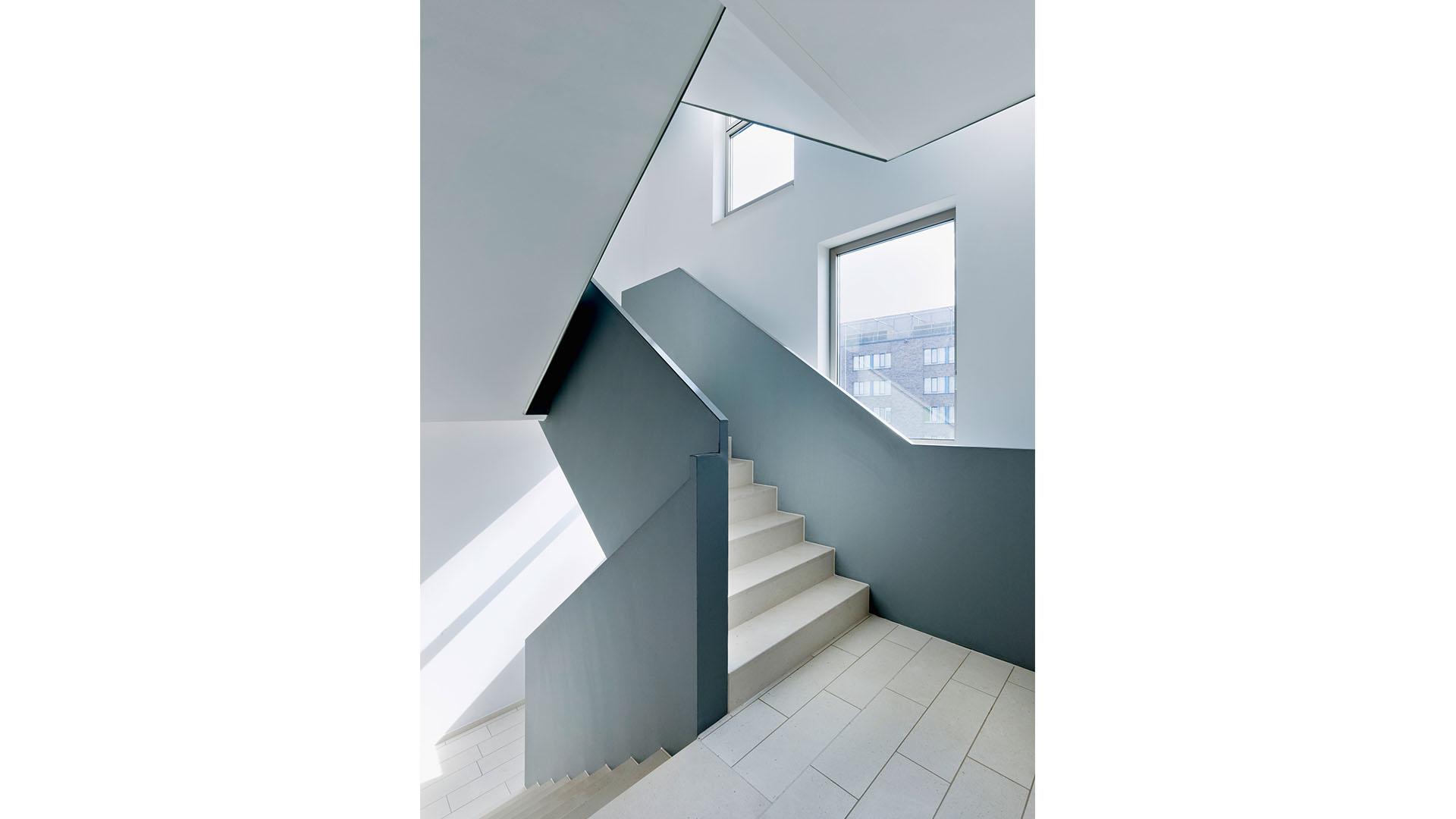 pier 15, rheinauhafen