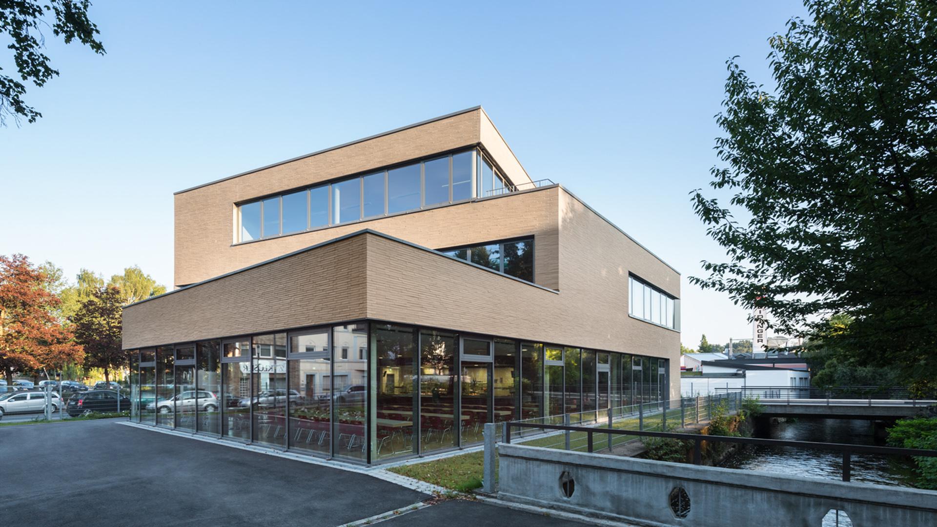 gymnasium alleestraße