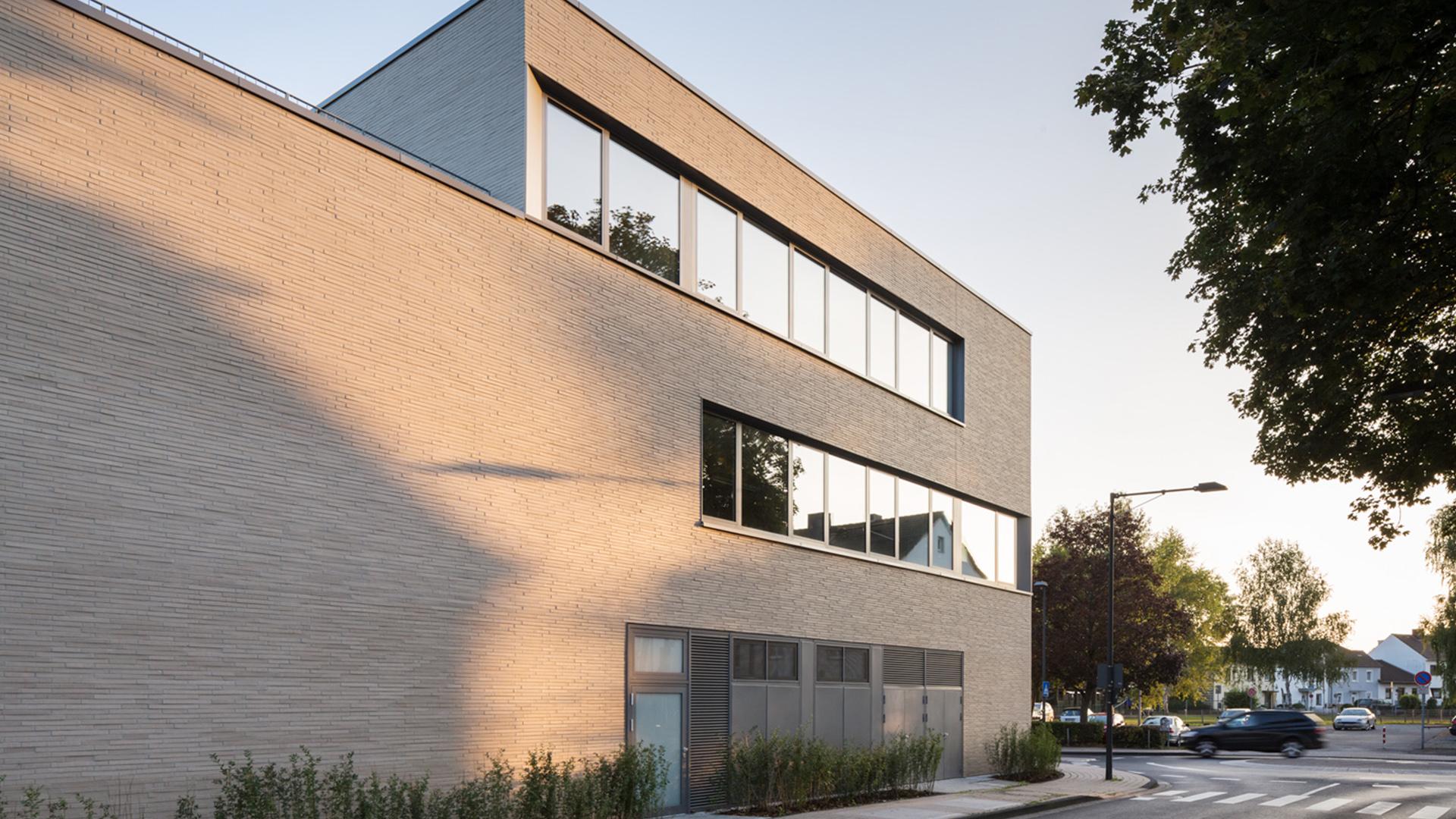 gymnasium alleestraße