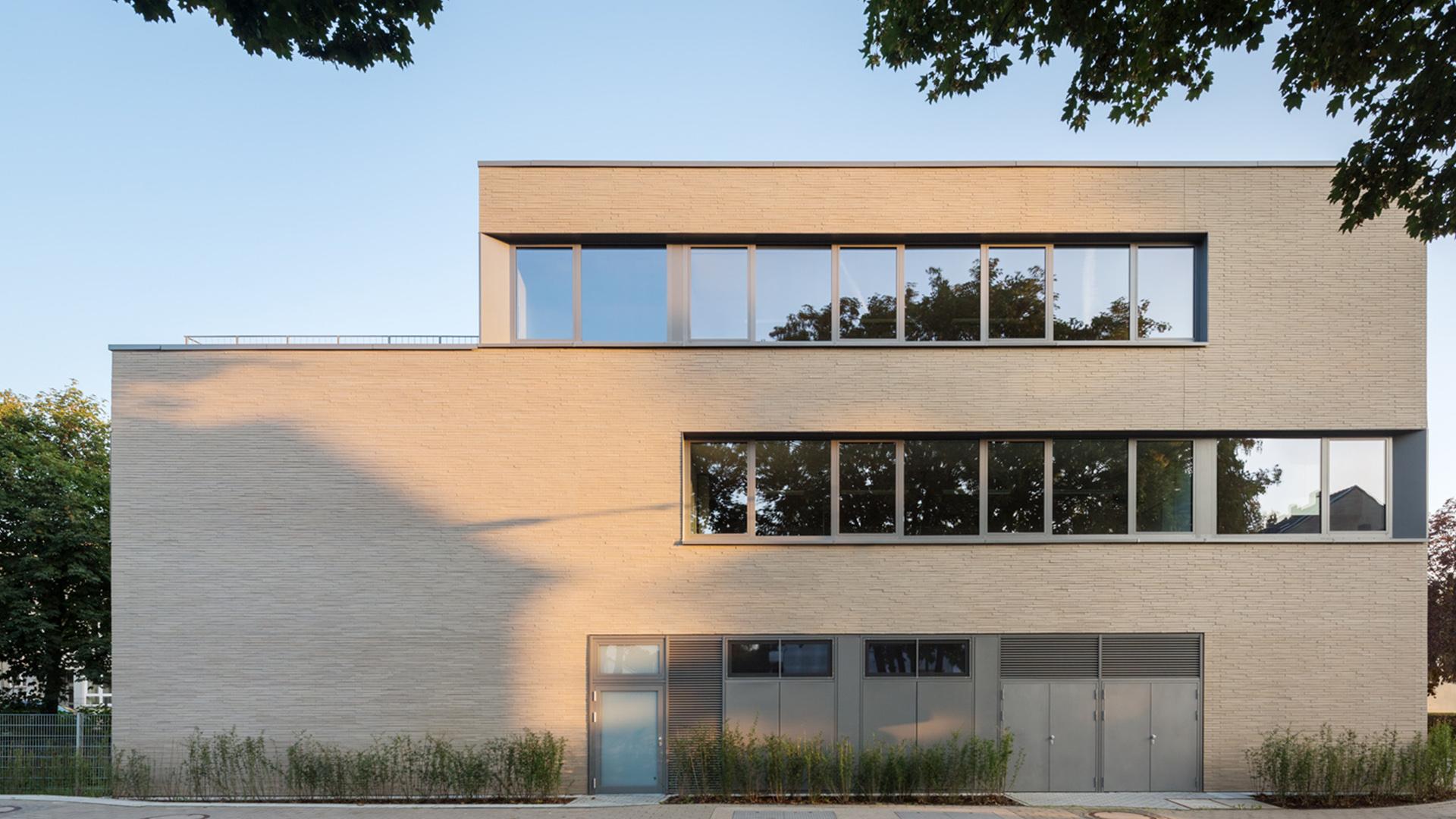 gymnasium alleestraße