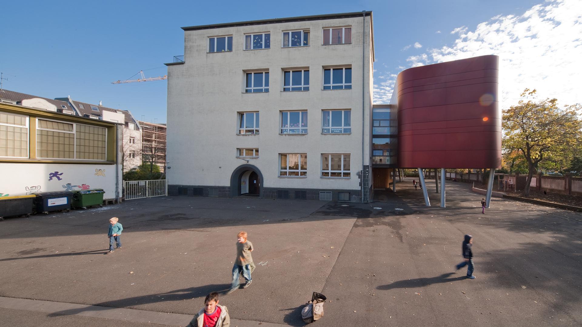 grundschule lindenbornstrasse